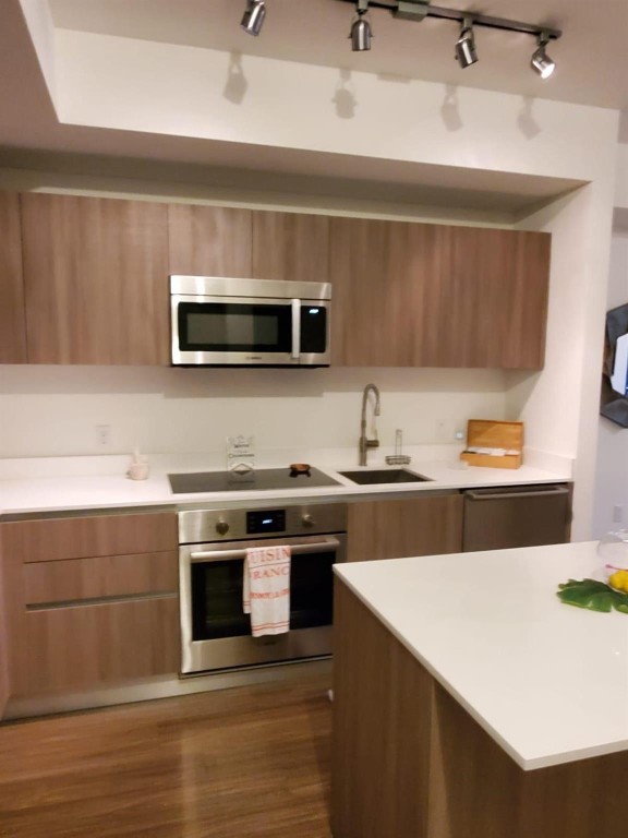 201 SW 17th #704, Miami FL 33129
