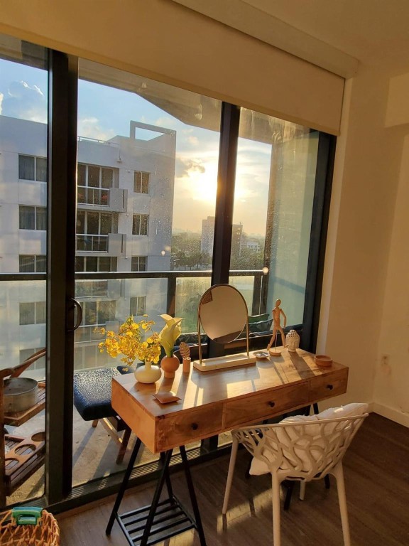 201 SW 17th #704, Miami FL 33129