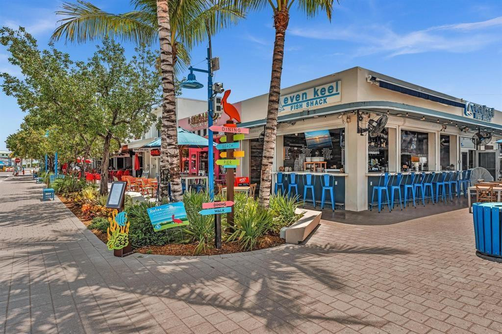 3100 NE 49th #PH06, Fort Lauderdale FL 33308