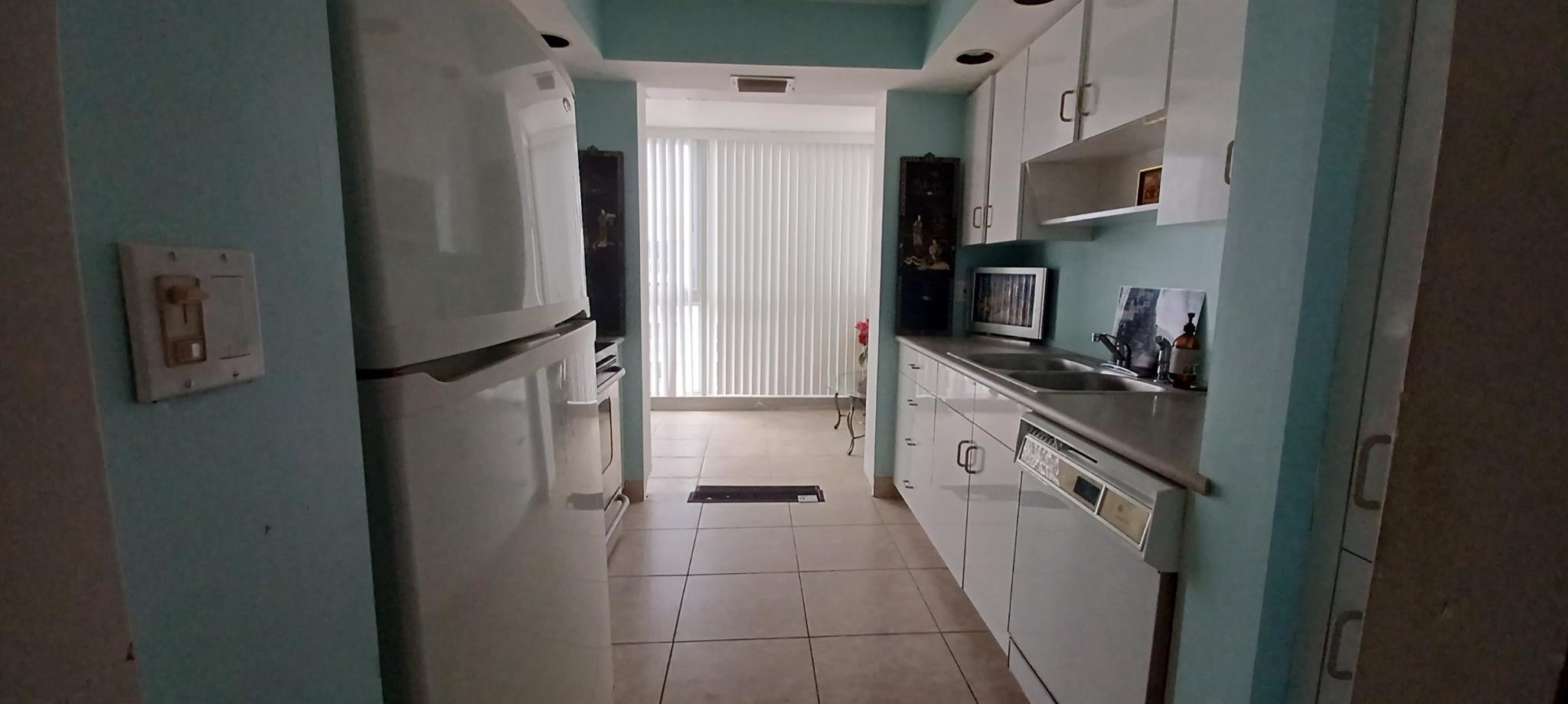 3100 NE 49th #PH06, Fort Lauderdale FL 33308