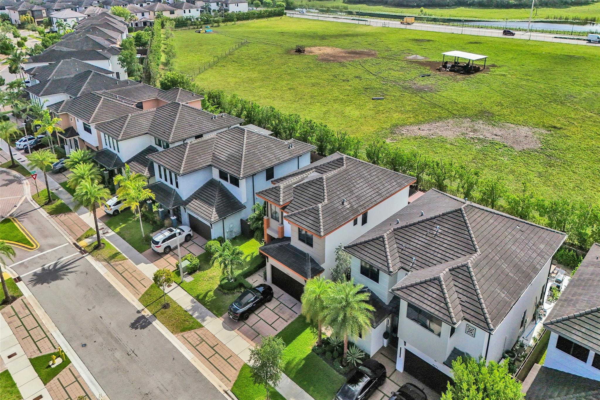 15501 NW 88th #15501, Miami Lakes FL 33018