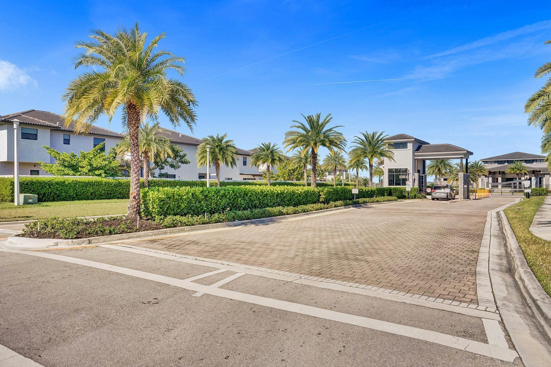15501 NW 88th #15501, Miami Lakes FL 33018