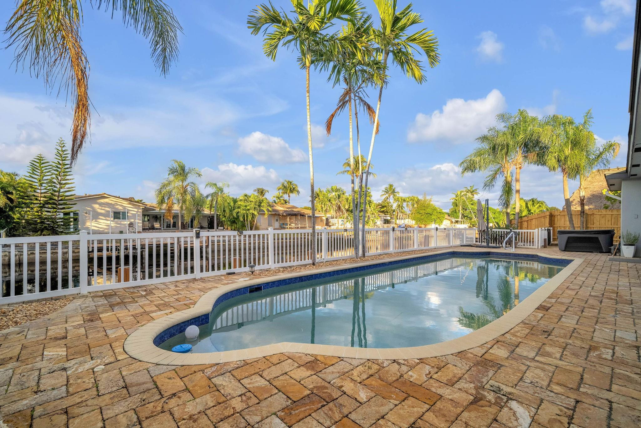 1421 NE 54th, Fort Lauderdale FL 33334