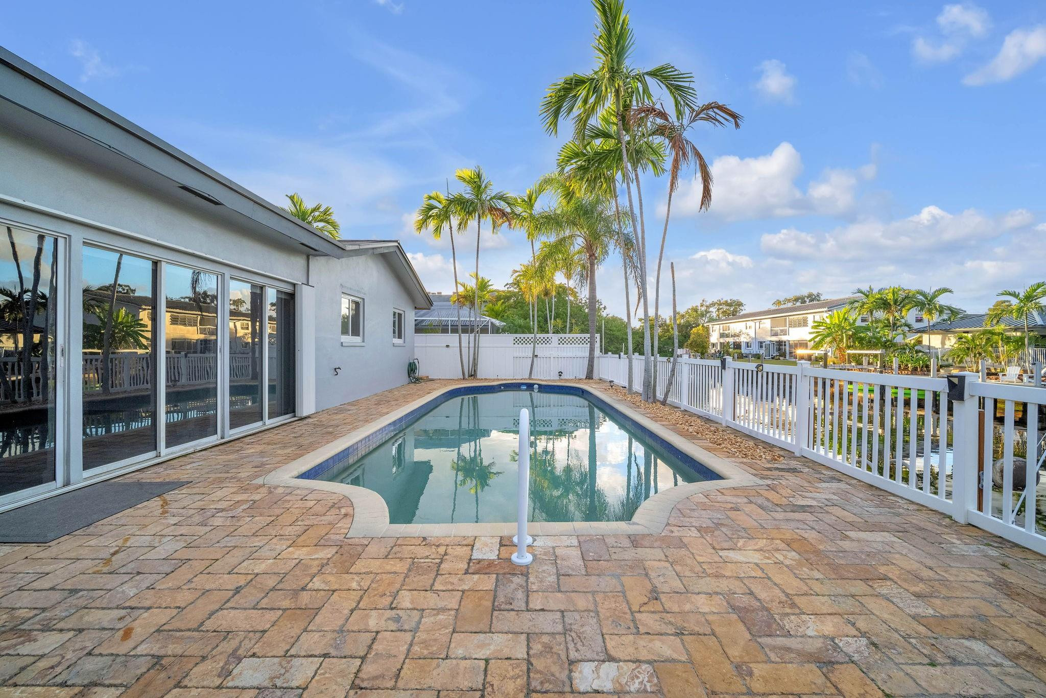 1421 NE 54th, Fort Lauderdale FL 33334