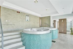 41 SE 5th #1315, Miami FL 33131
