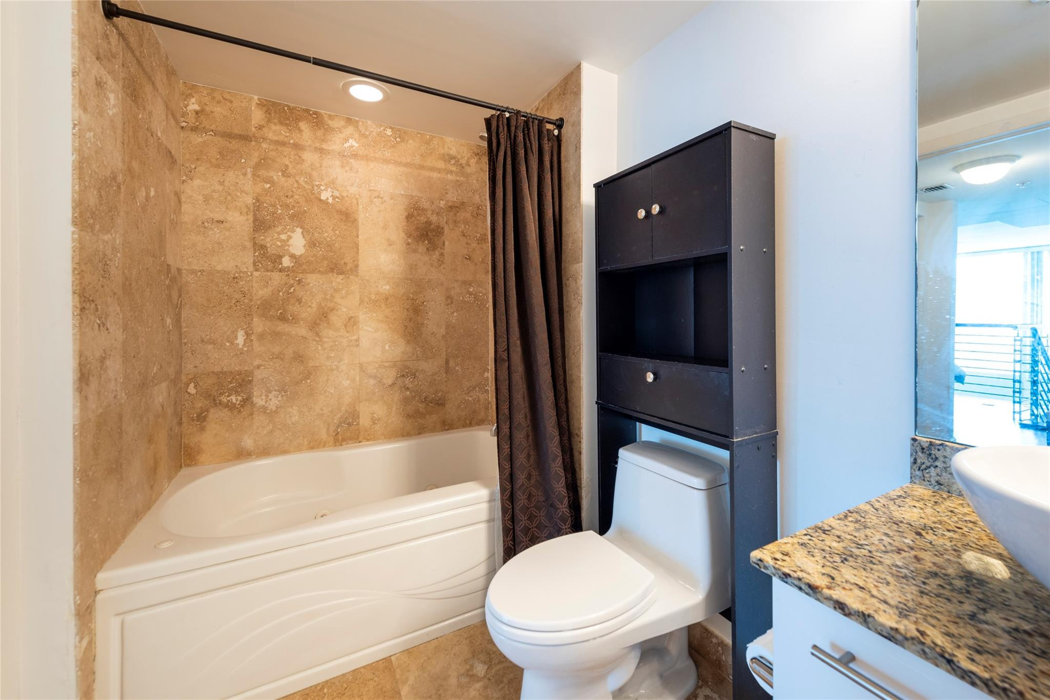 41 SE 5th #1315, Miami FL 33131