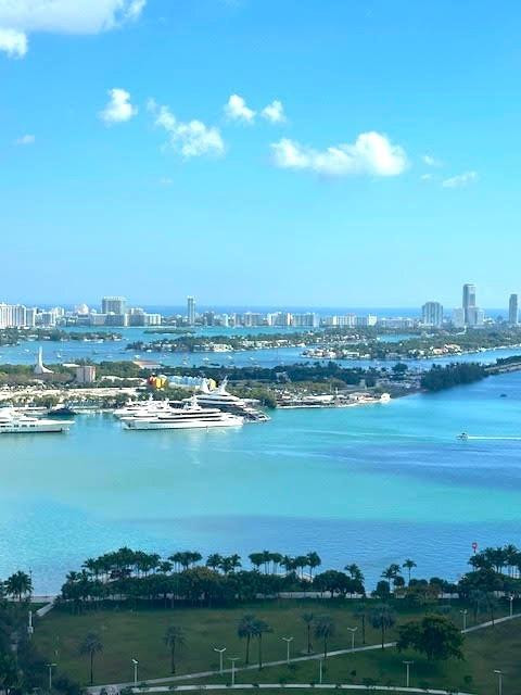 1040 Biscayne #3003, Miami FL 33132