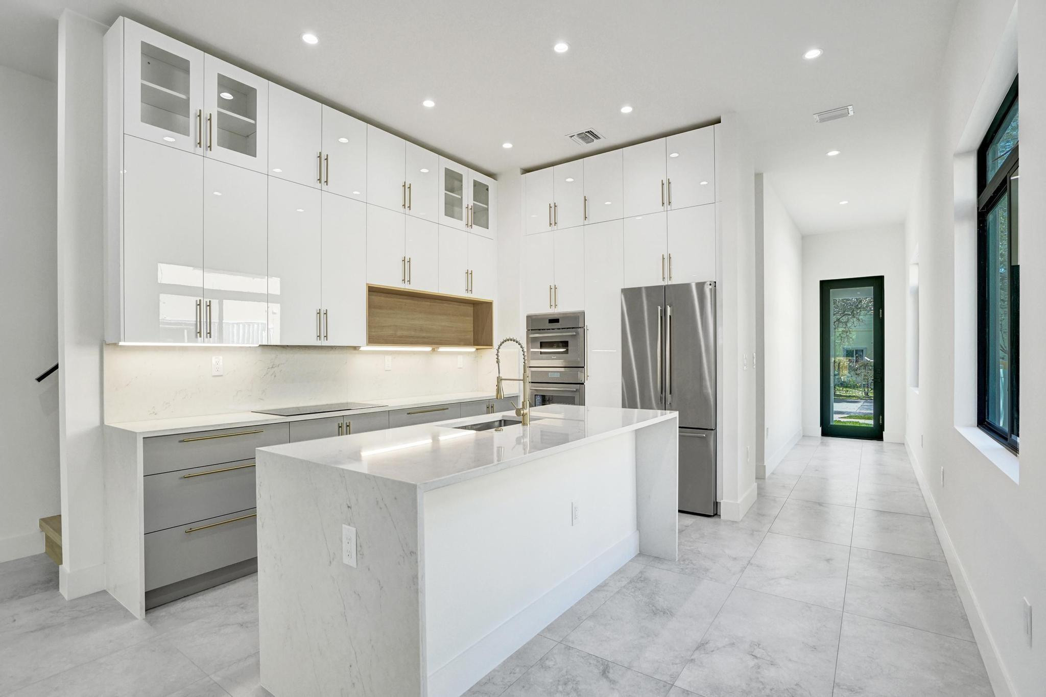602 SW 7th, Fort Lauderdale FL 33315