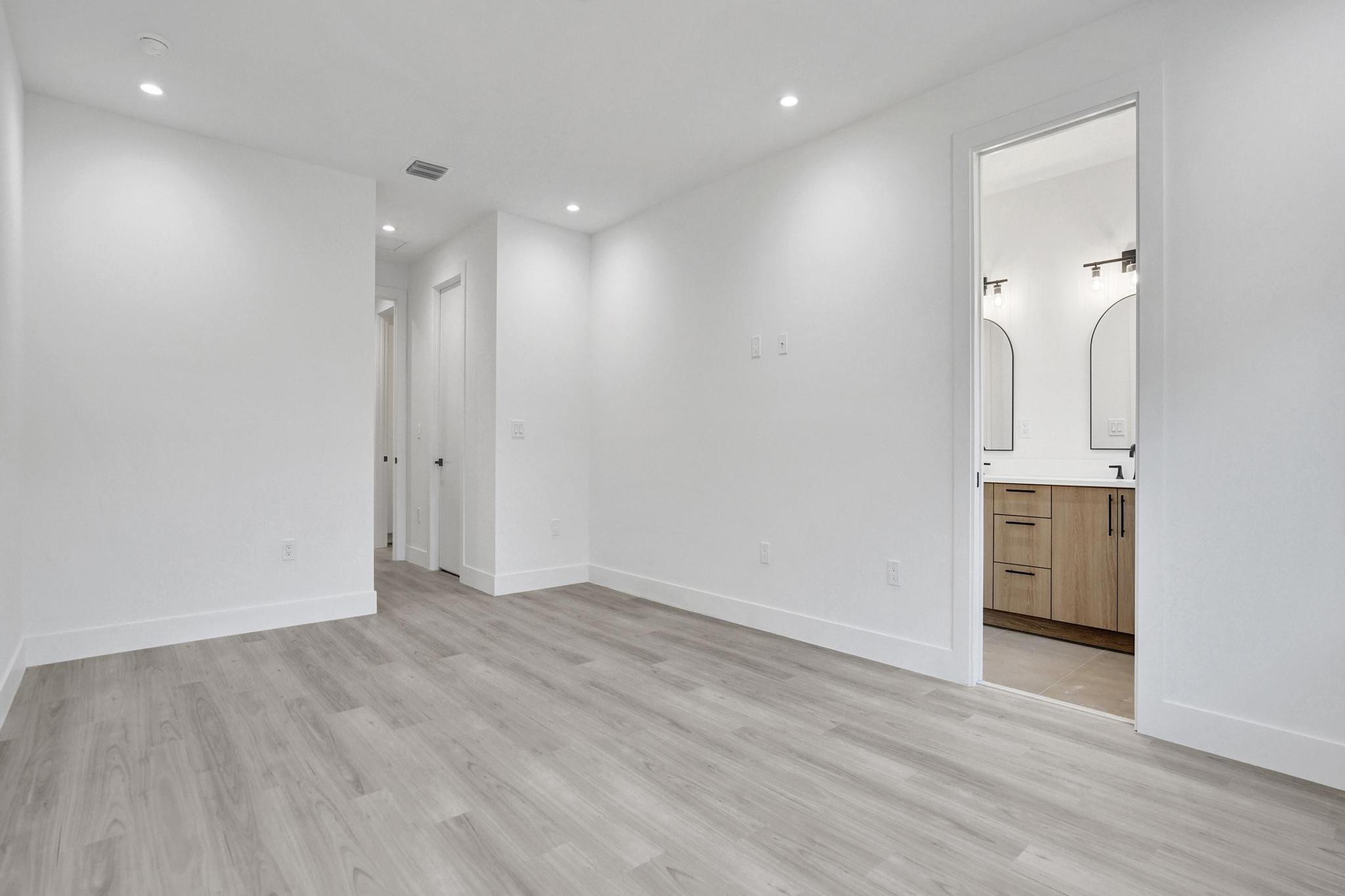 602 SW 7th, Fort Lauderdale FL 33315