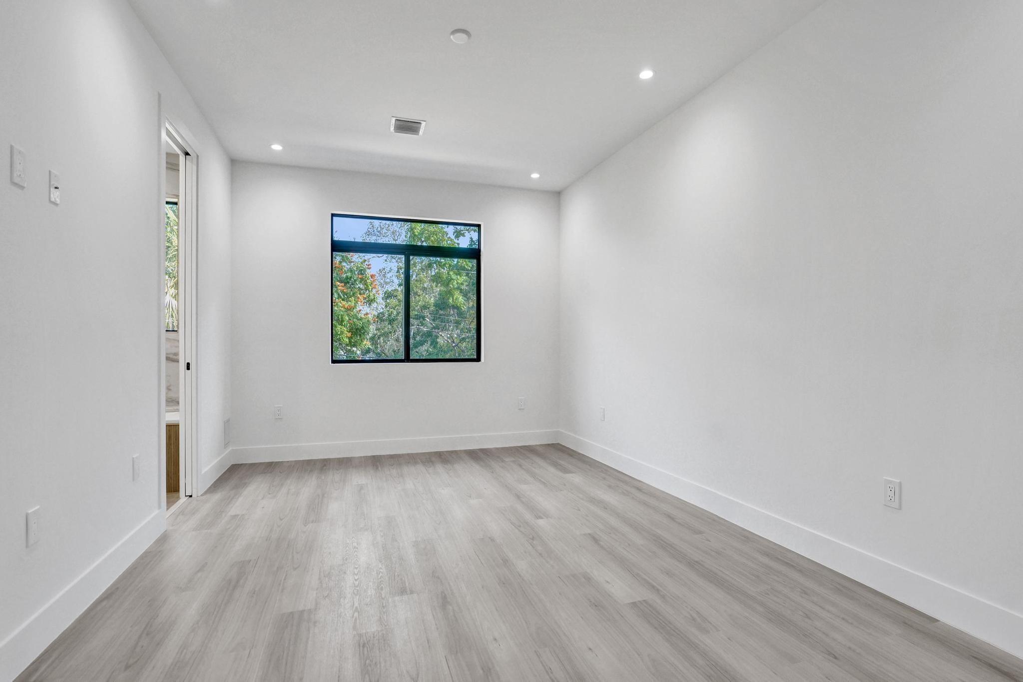 602 SW 7th, Fort Lauderdale FL 33315