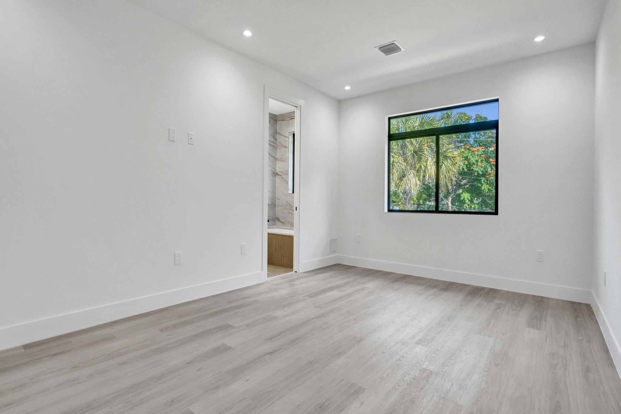 602 SW 7th, Fort Lauderdale FL 33315