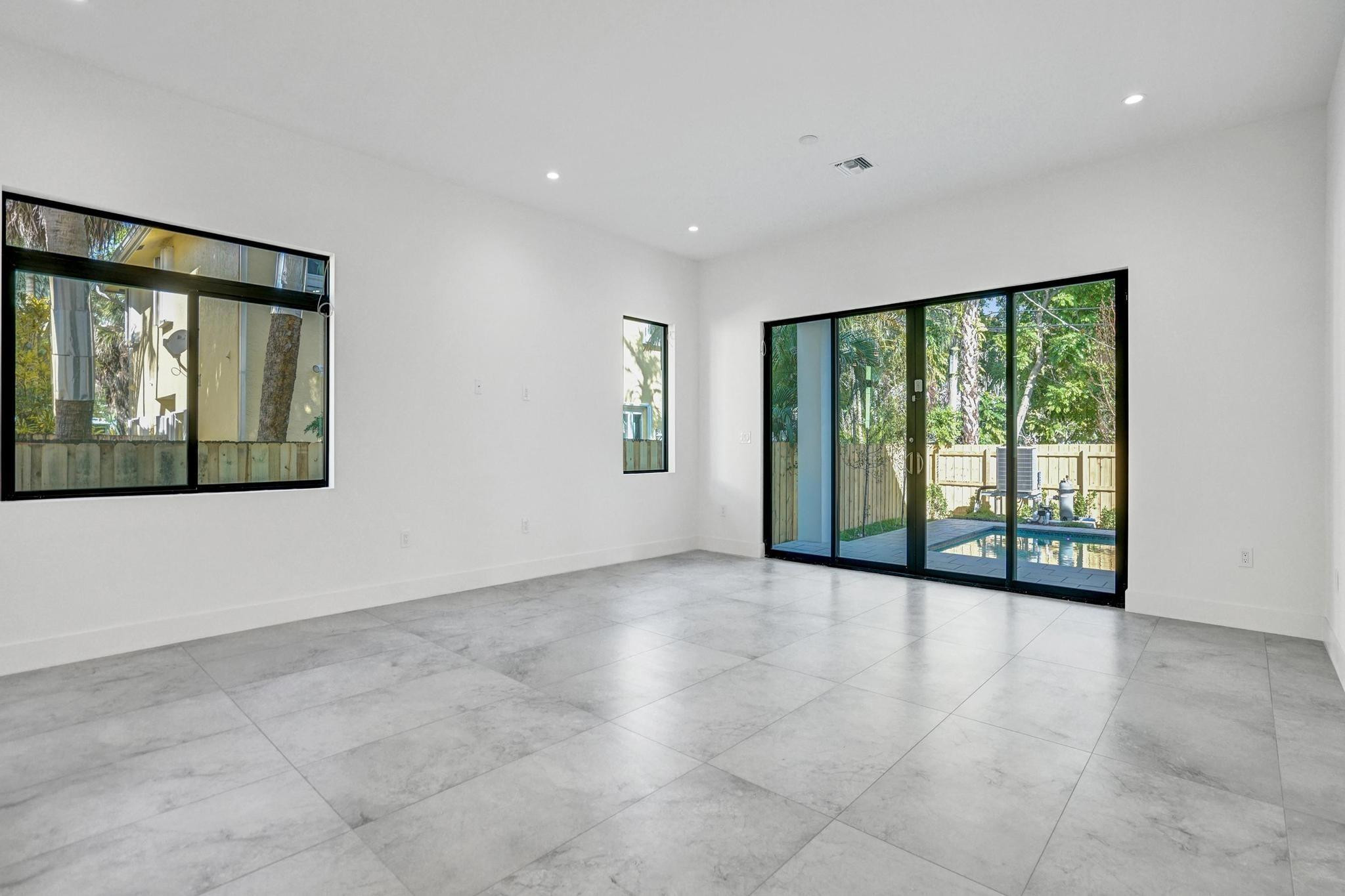 602 SW 7th, Fort Lauderdale FL 33315
