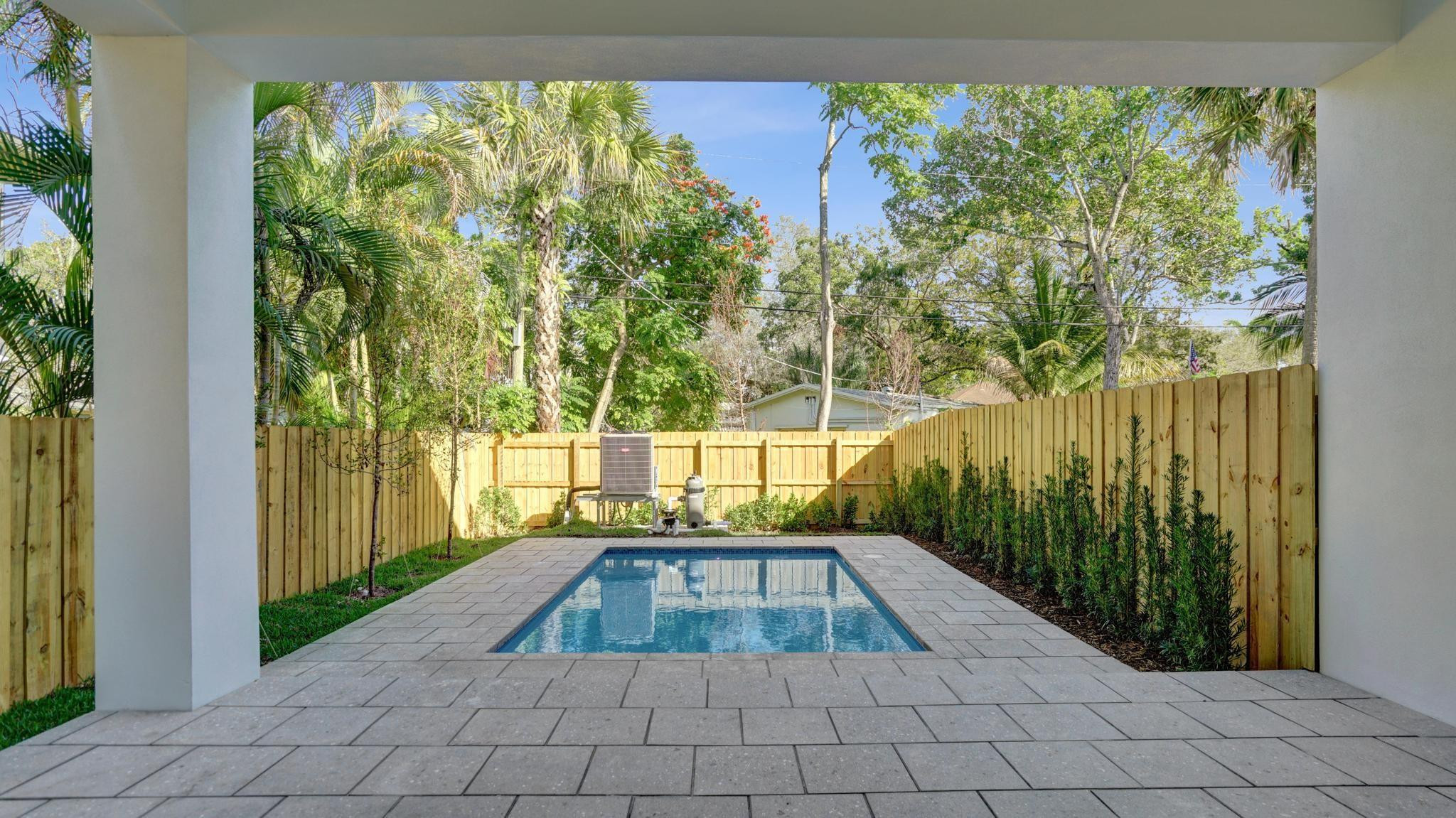 602 SW 7th, Fort Lauderdale FL 33315