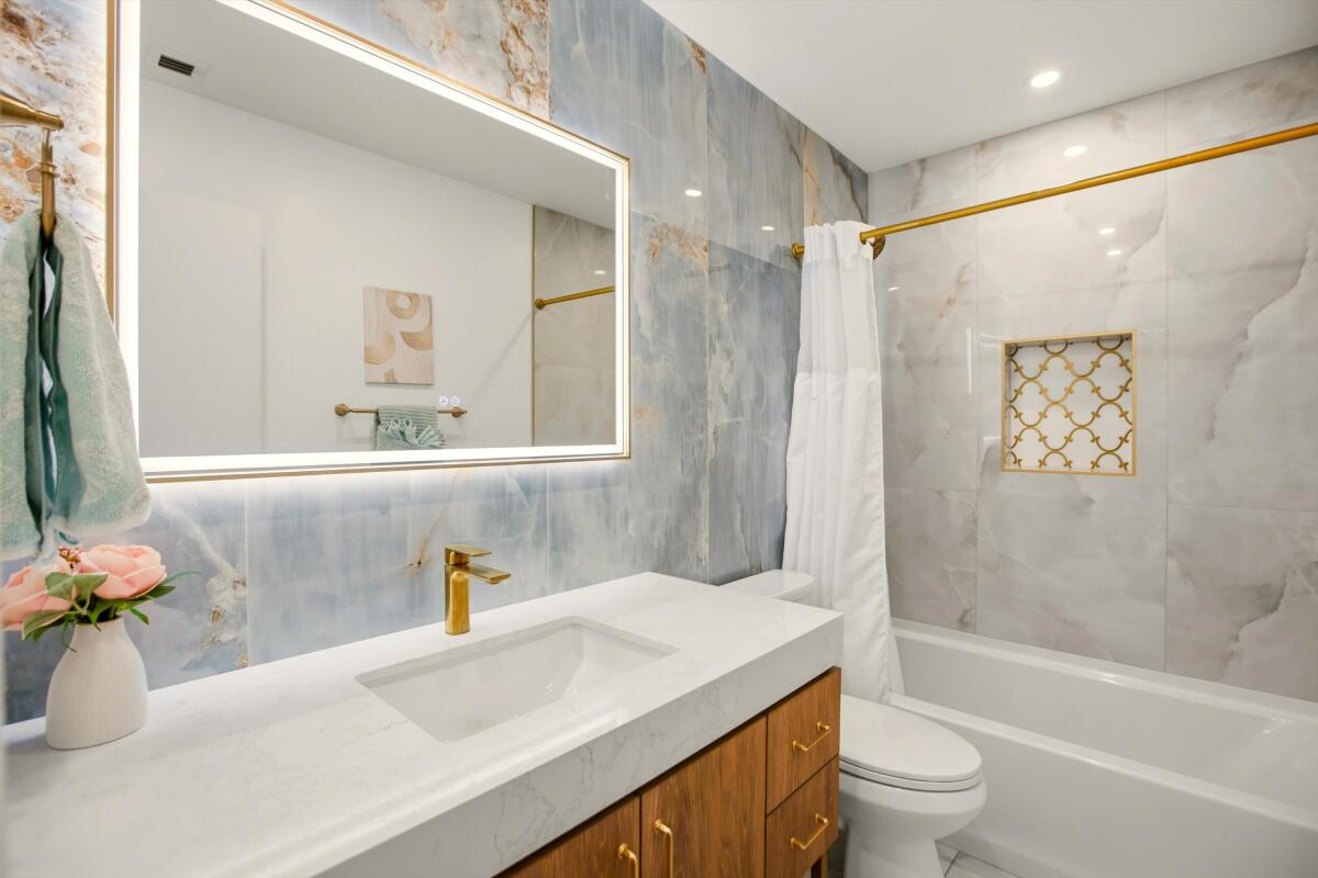 245 N Tradewinds, Lauderdale By The Sea FL 33308