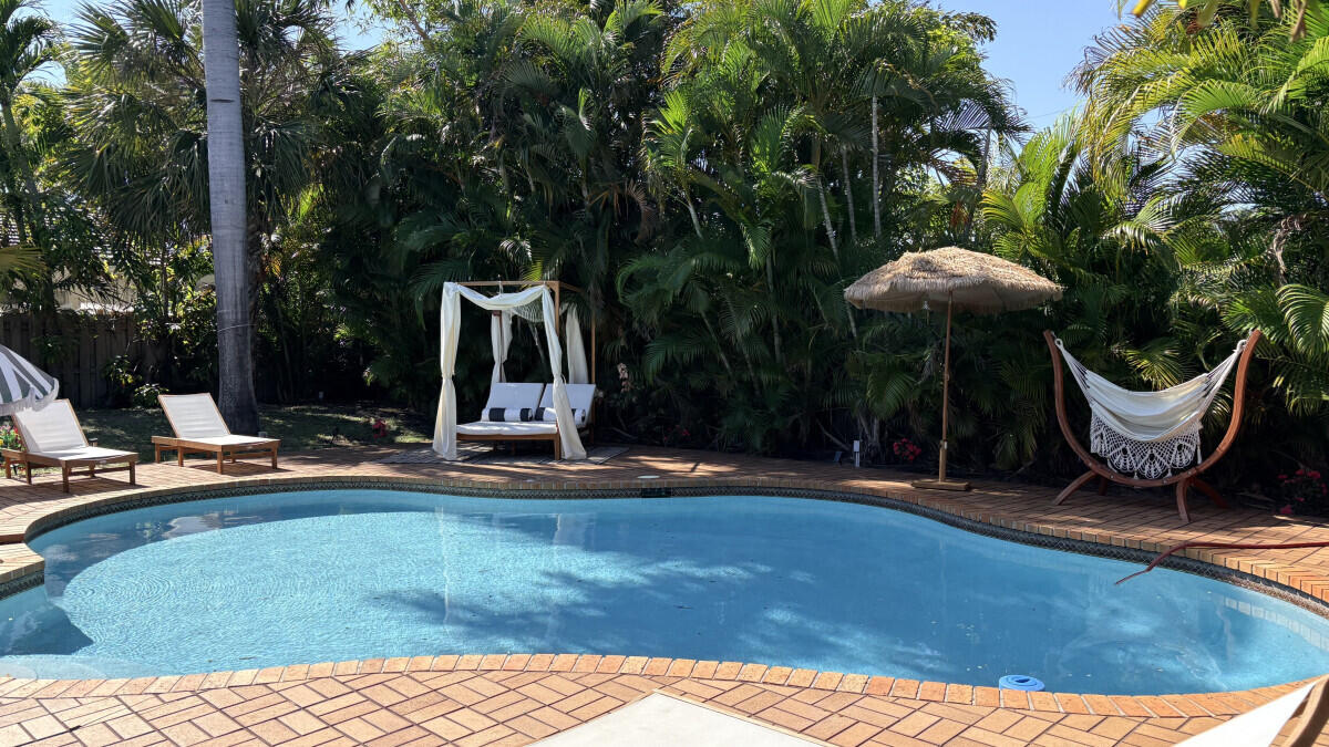 245 N Tradewinds, Lauderdale By The Sea FL 33308