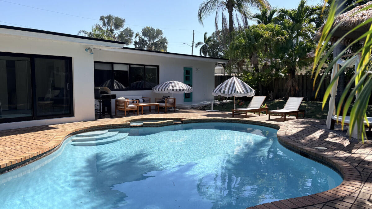 245 N Tradewinds, Lauderdale By The Sea FL 33308