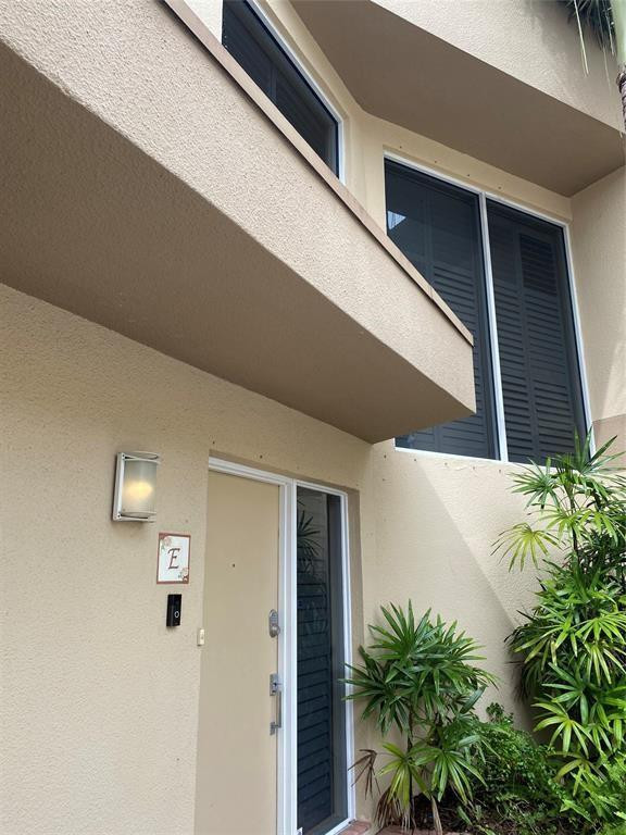 101 SE 15th #E, Fort Lauderdale FL 33301