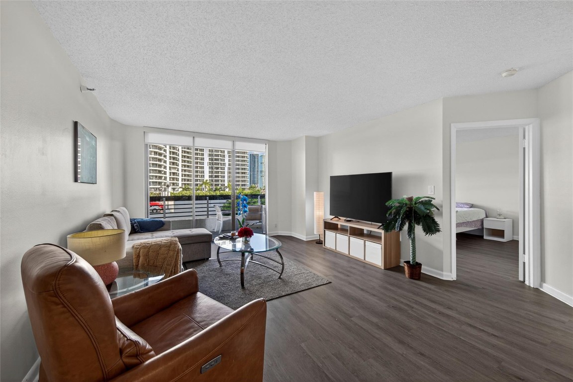 3530 Mystic Pointe #512, Aventura FL 33180