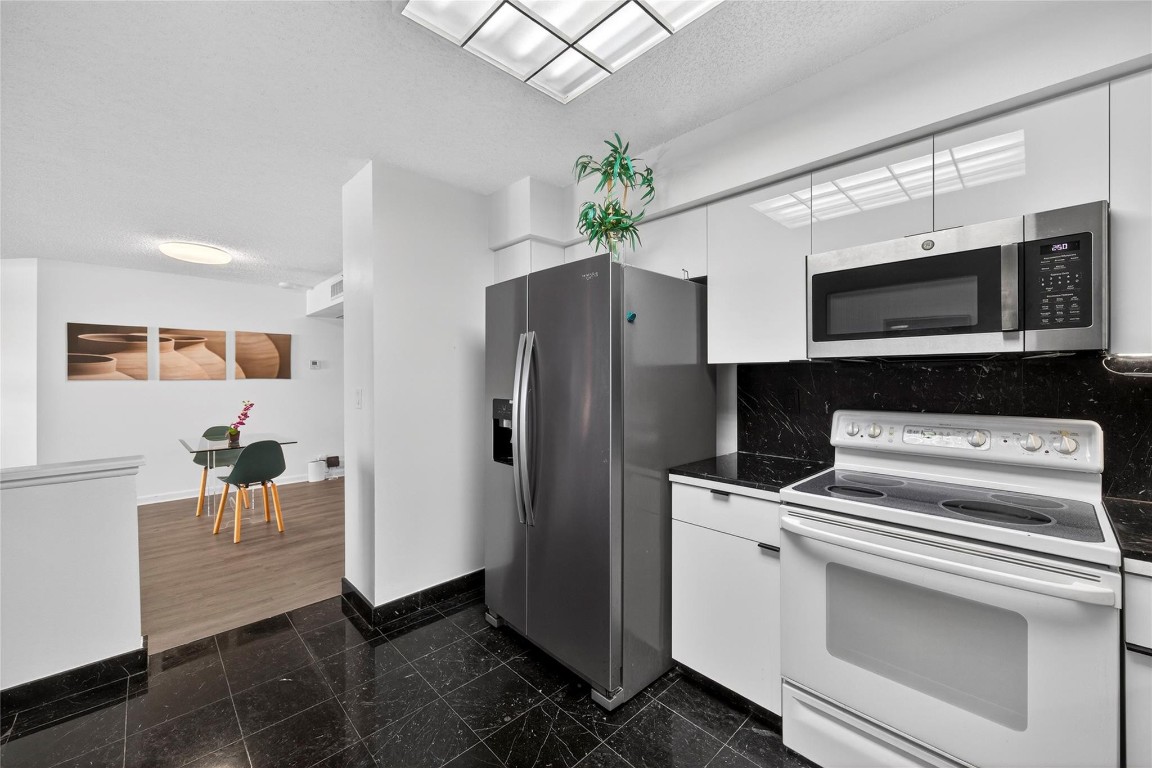 3530 Mystic Pointe #512, Aventura FL 33180