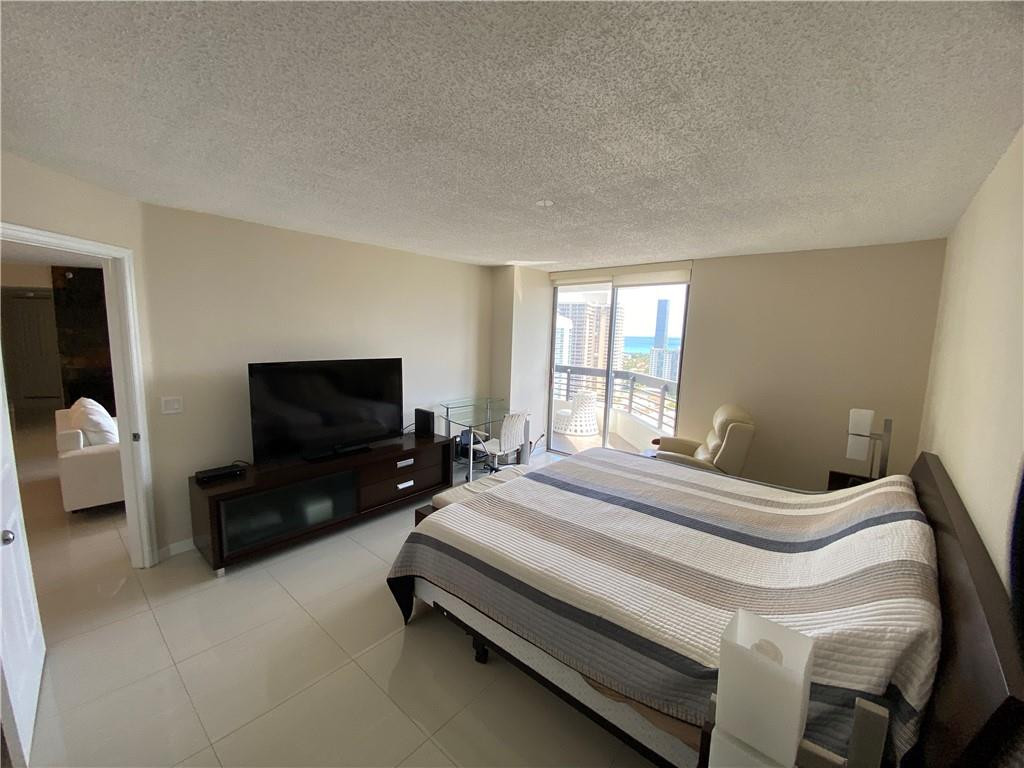 3500 Mystic Pointe #2607, Aventura FL 33180
