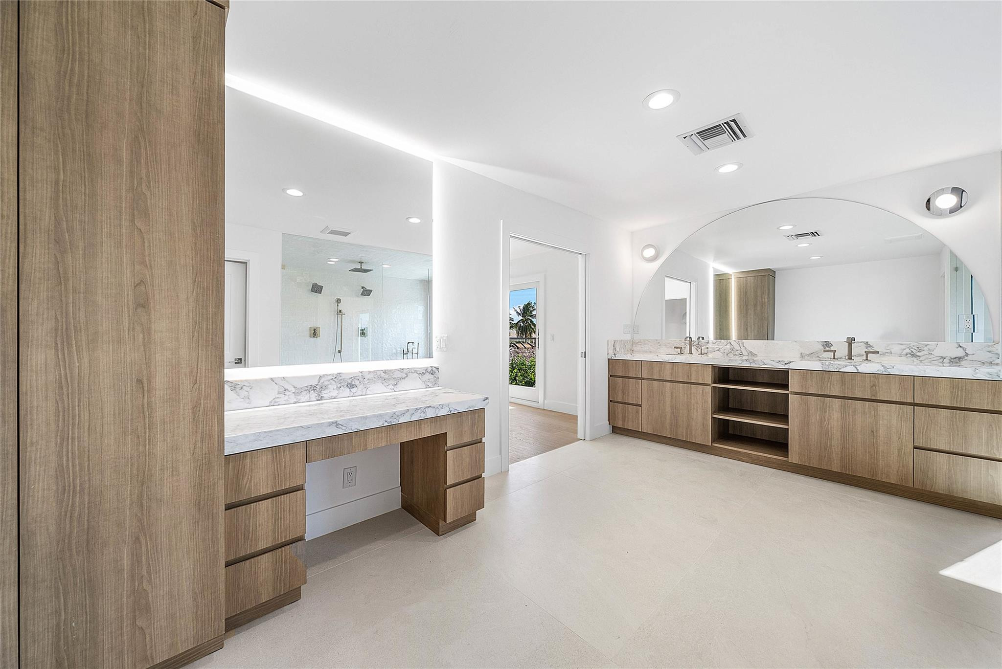 8 Leeward, Jupiter FL 33469