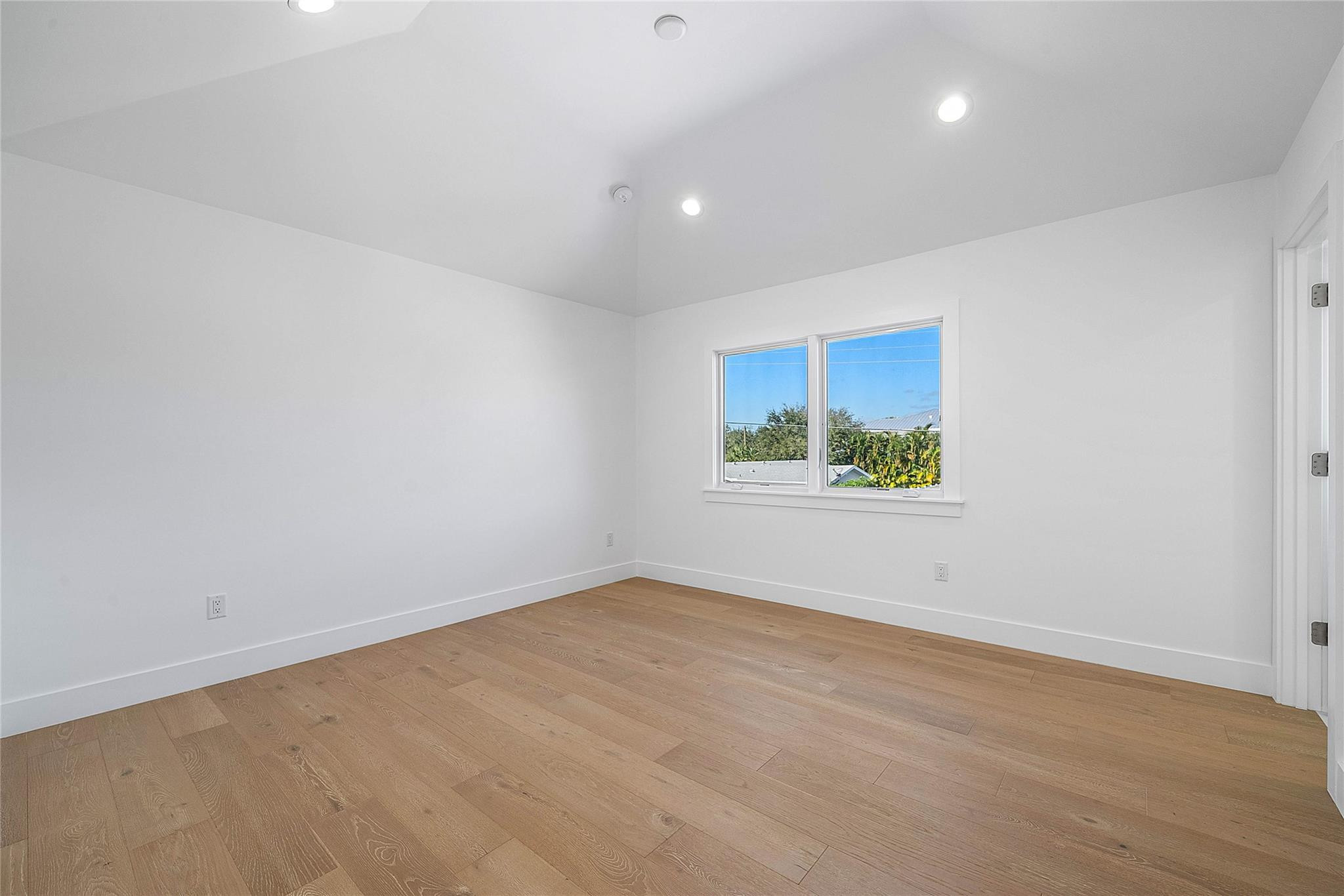 8 Leeward, Jupiter FL 33469
