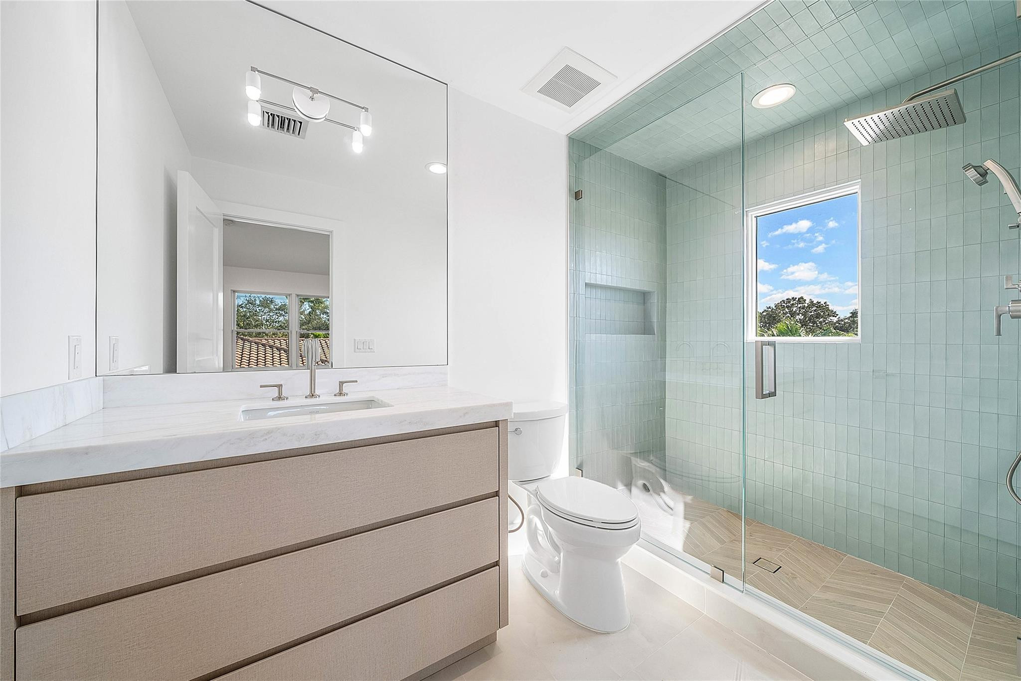 8 Leeward, Jupiter FL 33469