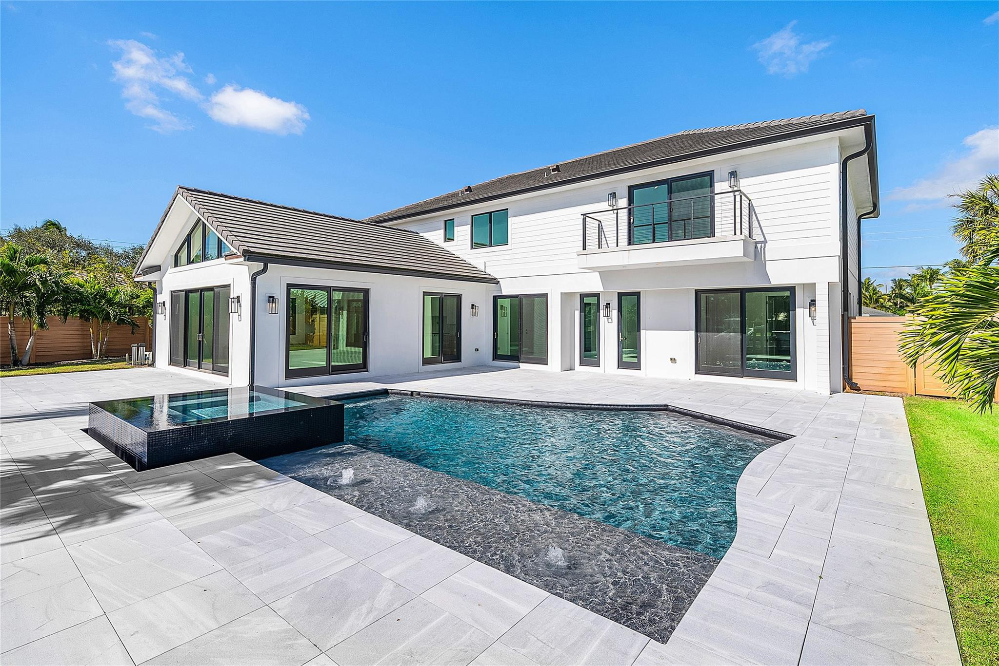 8 Leeward, Jupiter FL 33469