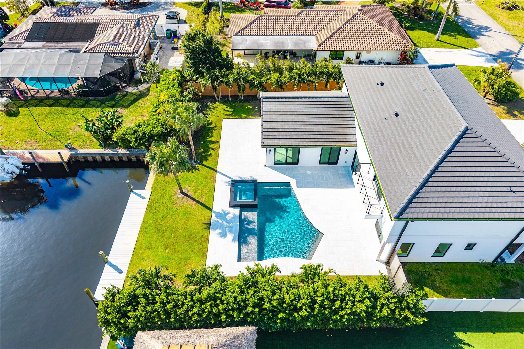 8 Leeward, Jupiter FL 33469