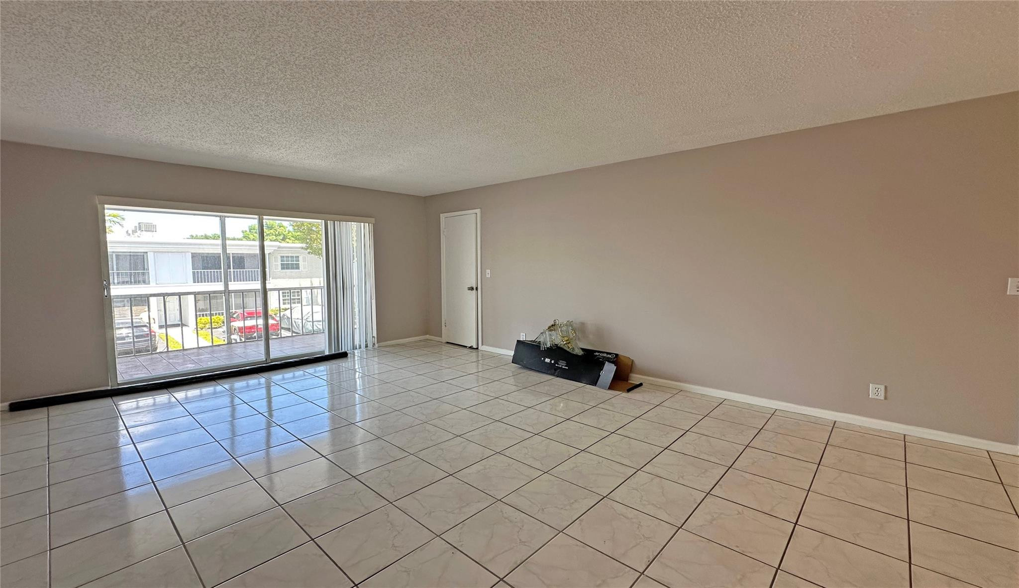 6229 Bay Club #4, Fort Lauderdale FL 33308