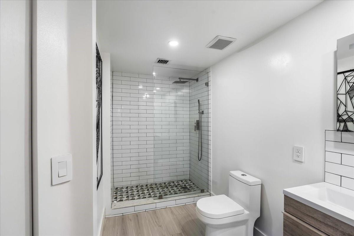 2452 Centergate #202, Miramar FL 33025