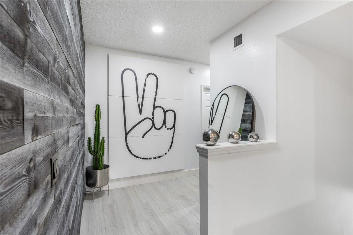 2452 Centergate #202, Miramar FL 33025