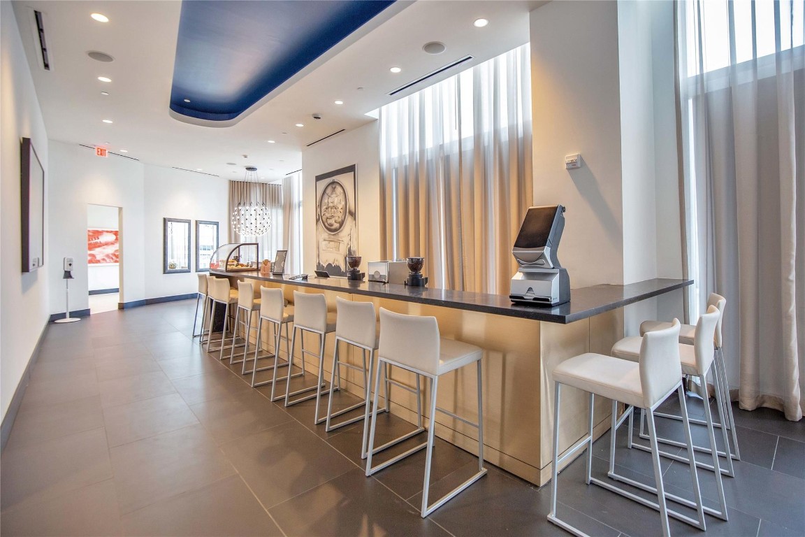 851 NE 1st #3500, Miami FL 33132