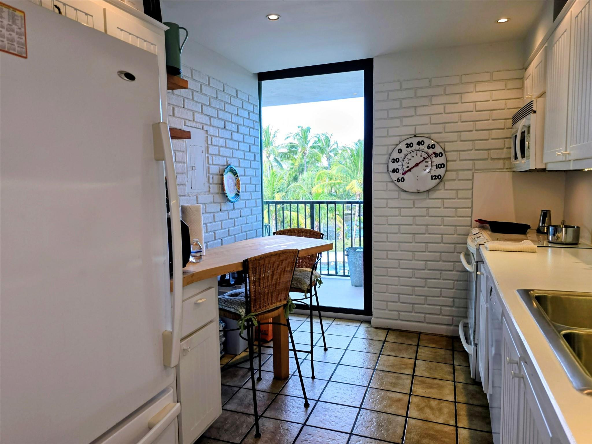 1301 River Reach #304, Fort Lauderdale FL 33315