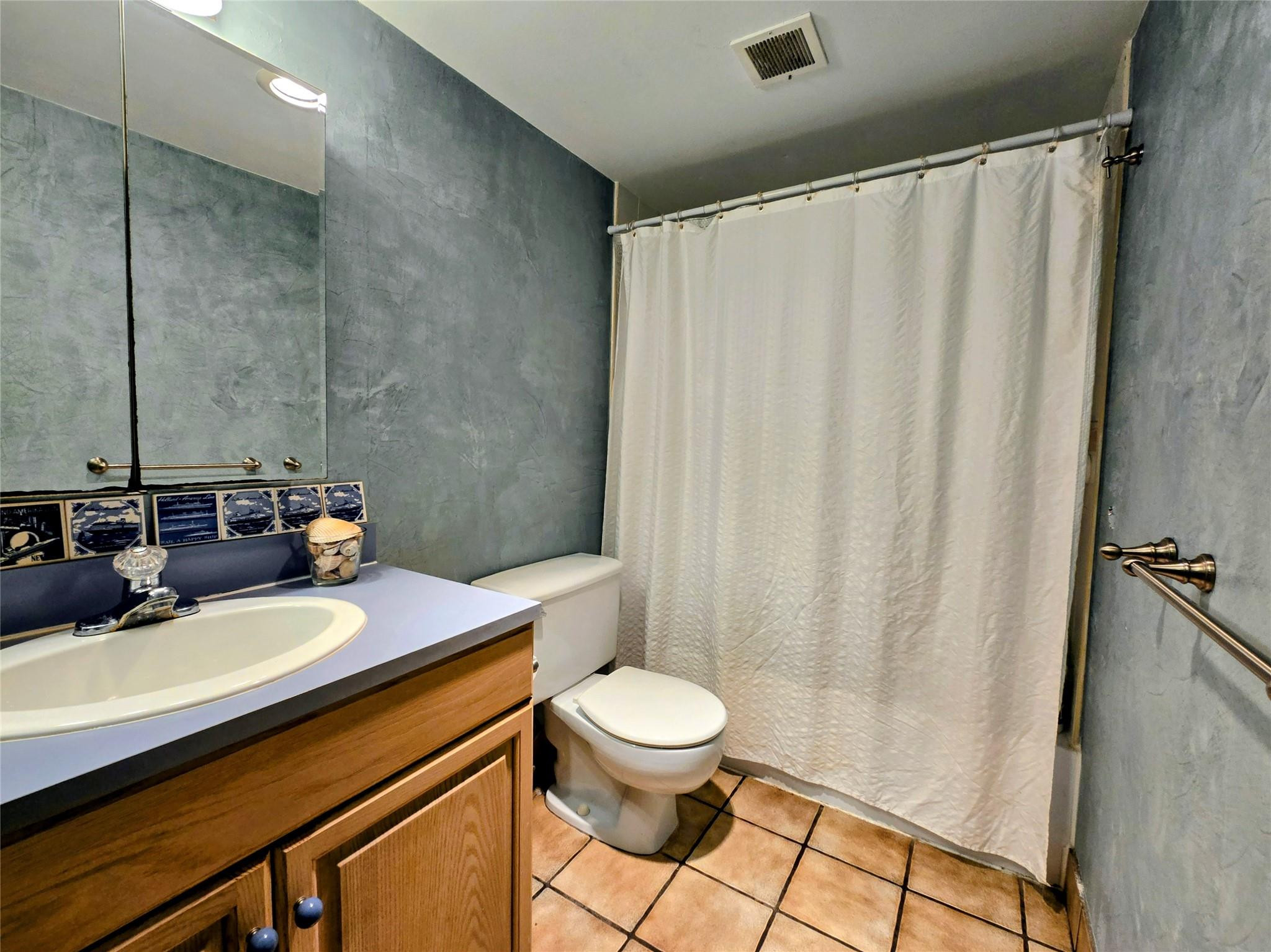1301 River Reach #304, Fort Lauderdale FL 33315