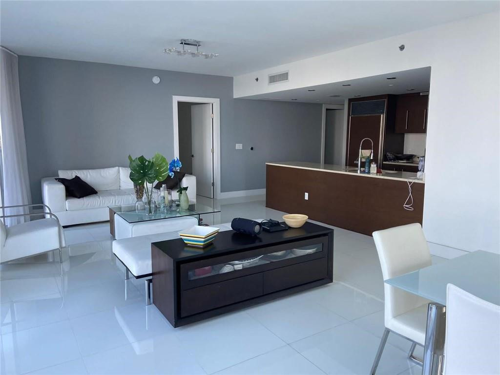465 Brickell #1201, Miami FL 33131