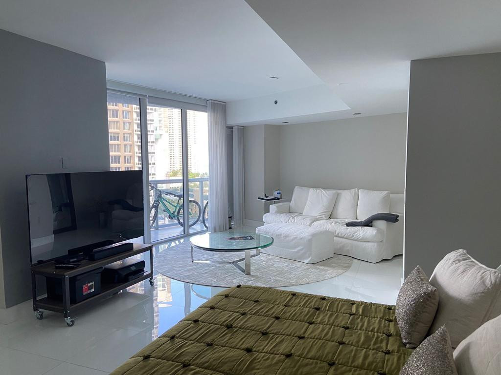 465 Brickell #1201, Miami FL 33131