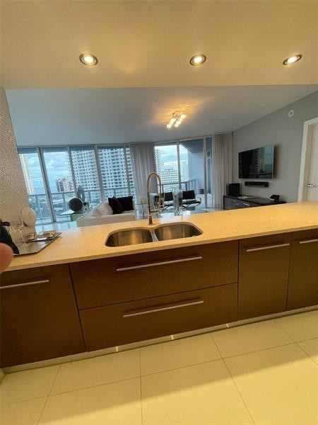 465 Brickell #1201, Miami FL 33131