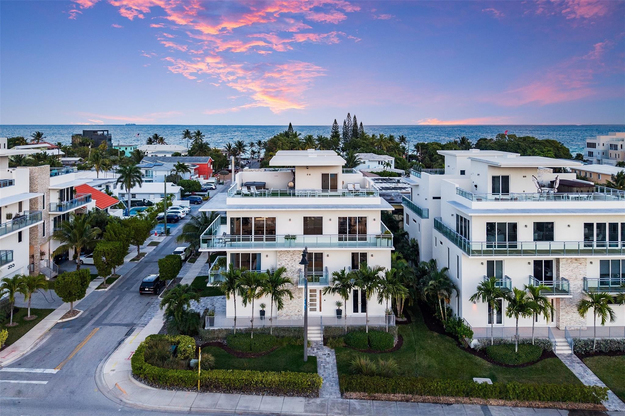 350 Desoto, Hollywood FL 33019