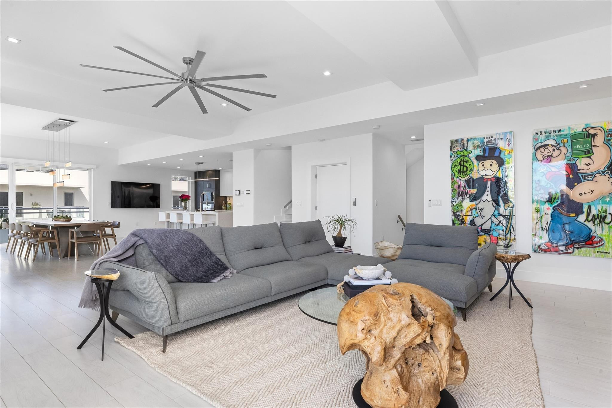 350 Desoto, Hollywood FL 33019