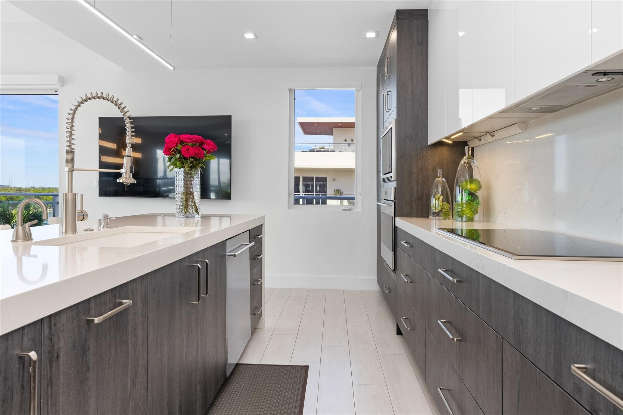 350 Desoto, Hollywood FL 33019