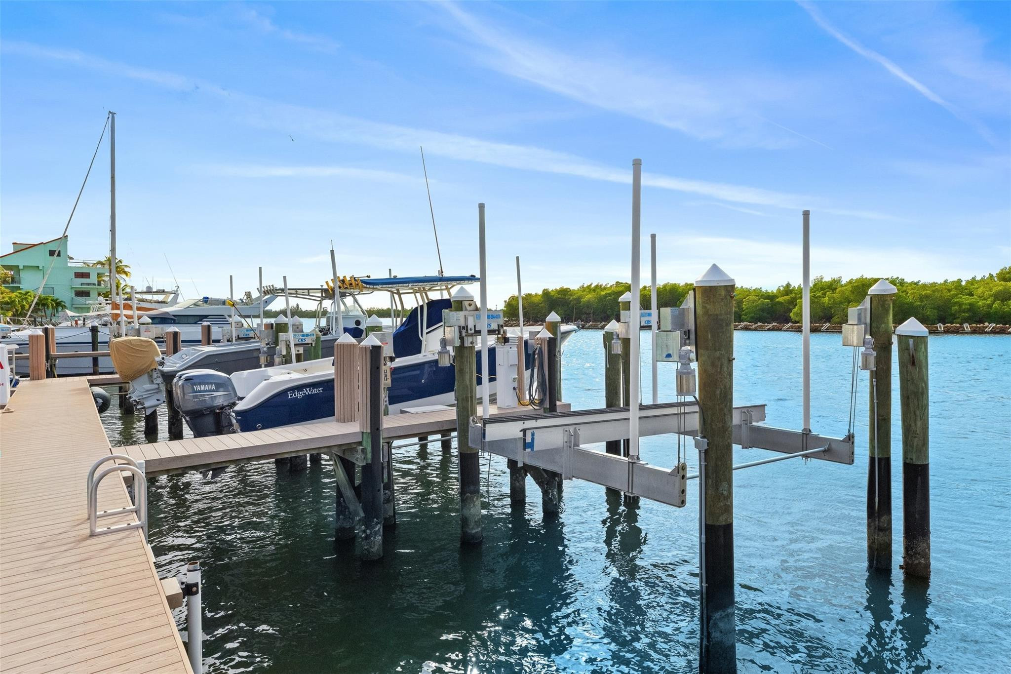 350 Desoto, Hollywood FL 33019