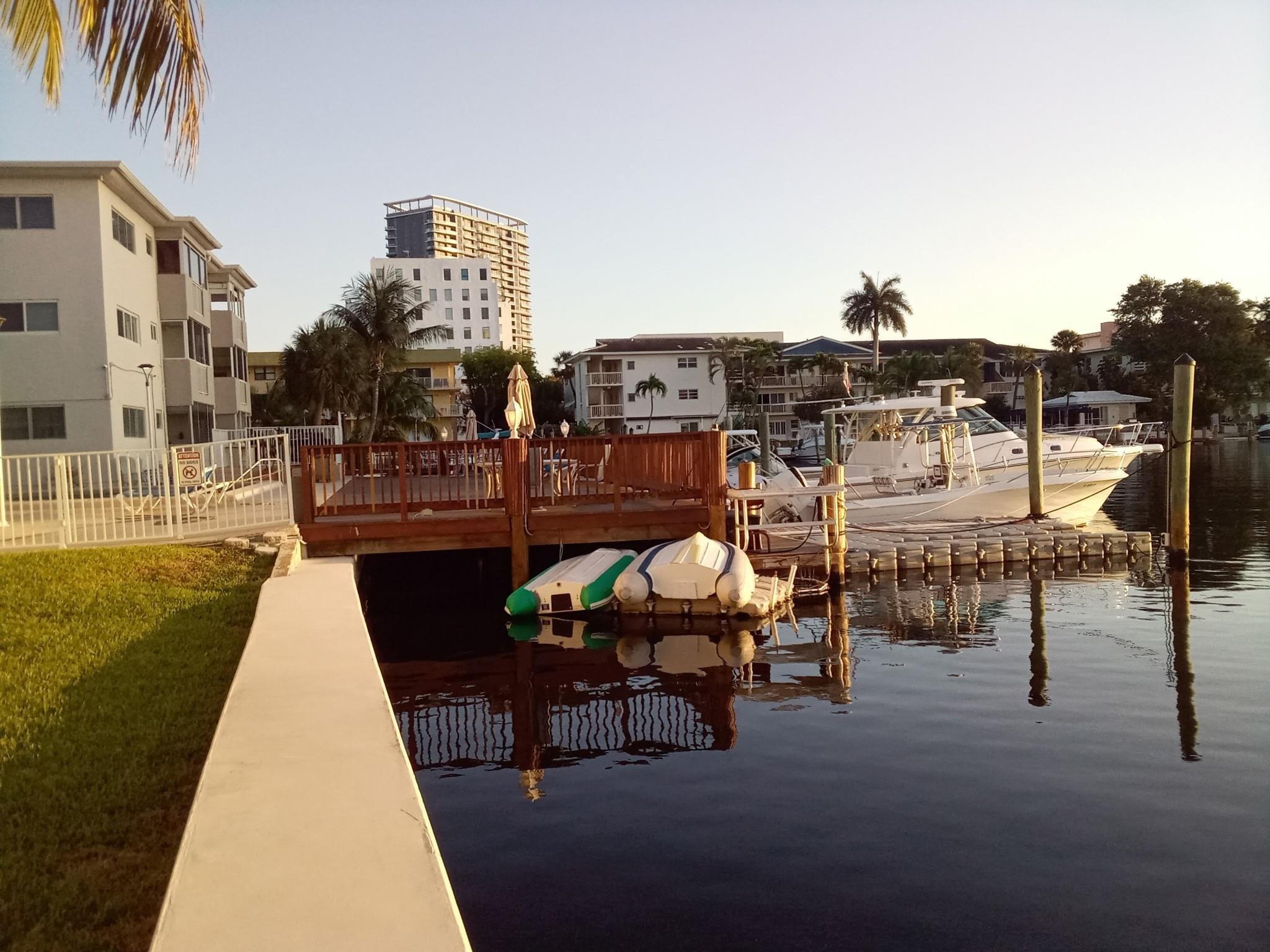 462 Golden Isles #110, Hallandale Beach FL 33009