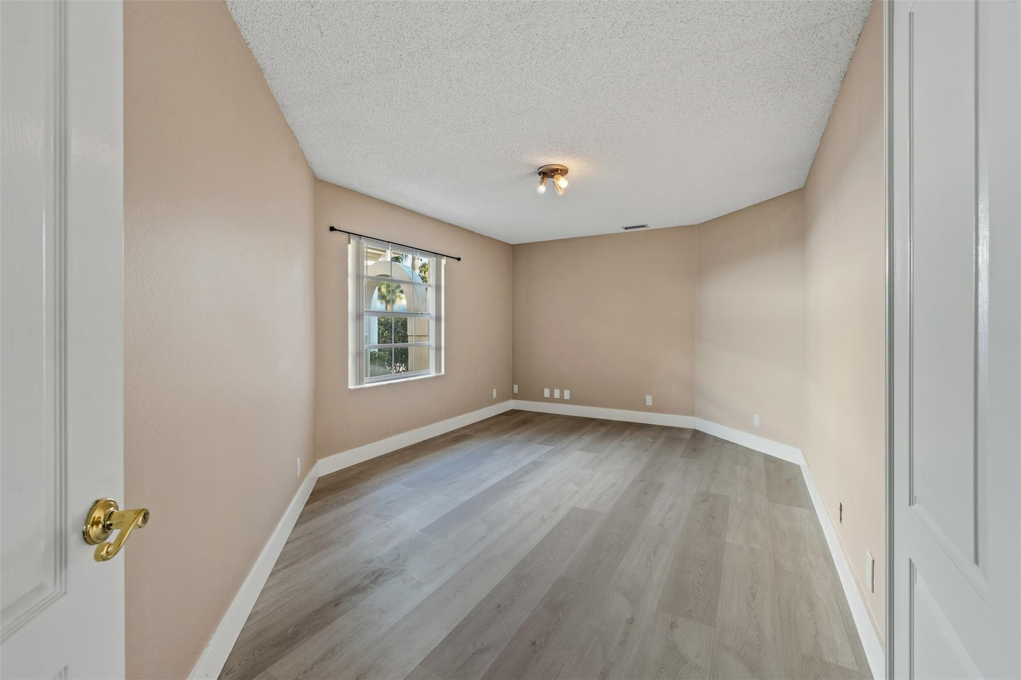 9181 Heathridge, West Palm Beach FL 33411