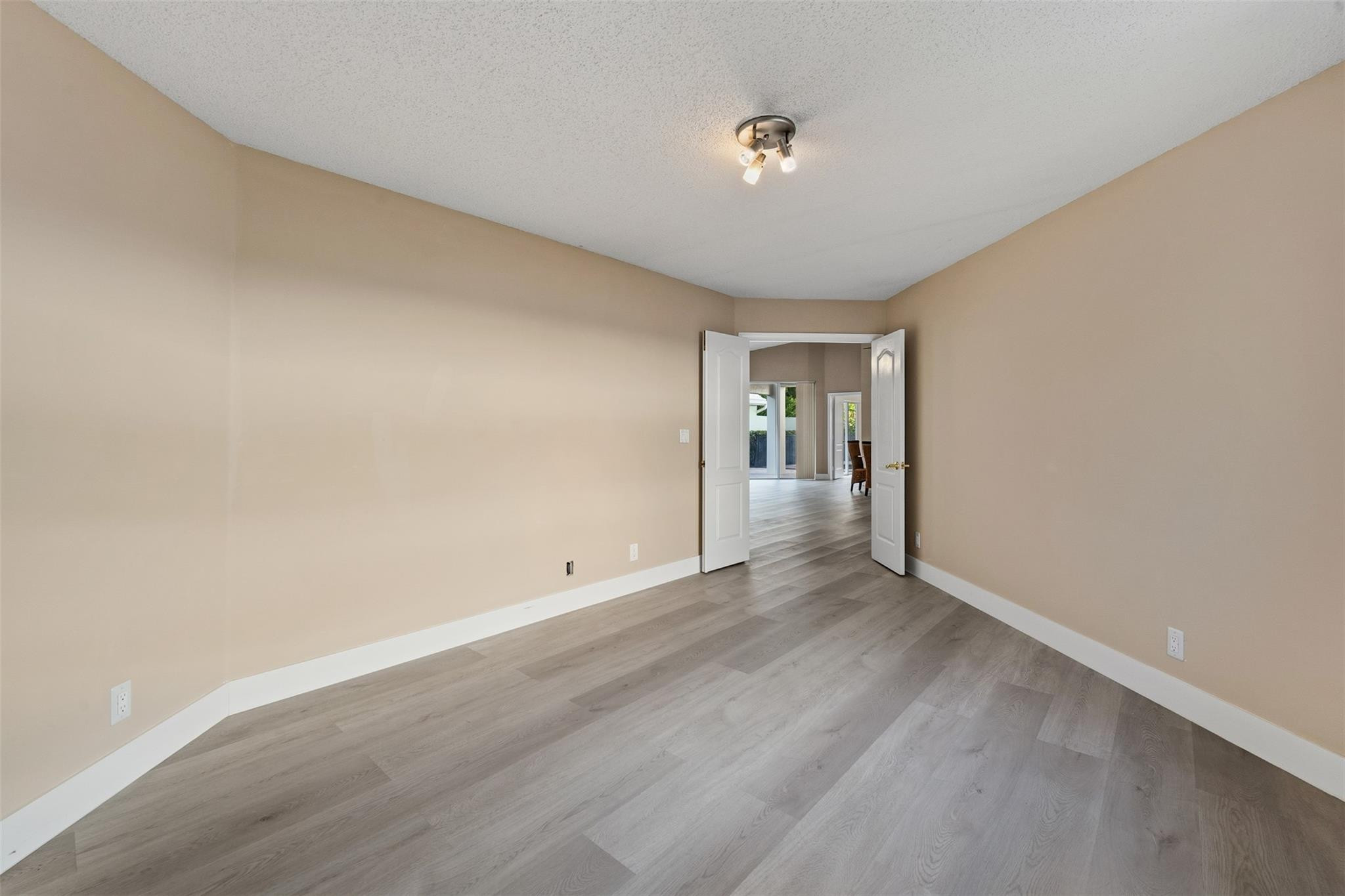 9181 Heathridge, West Palm Beach FL 33411