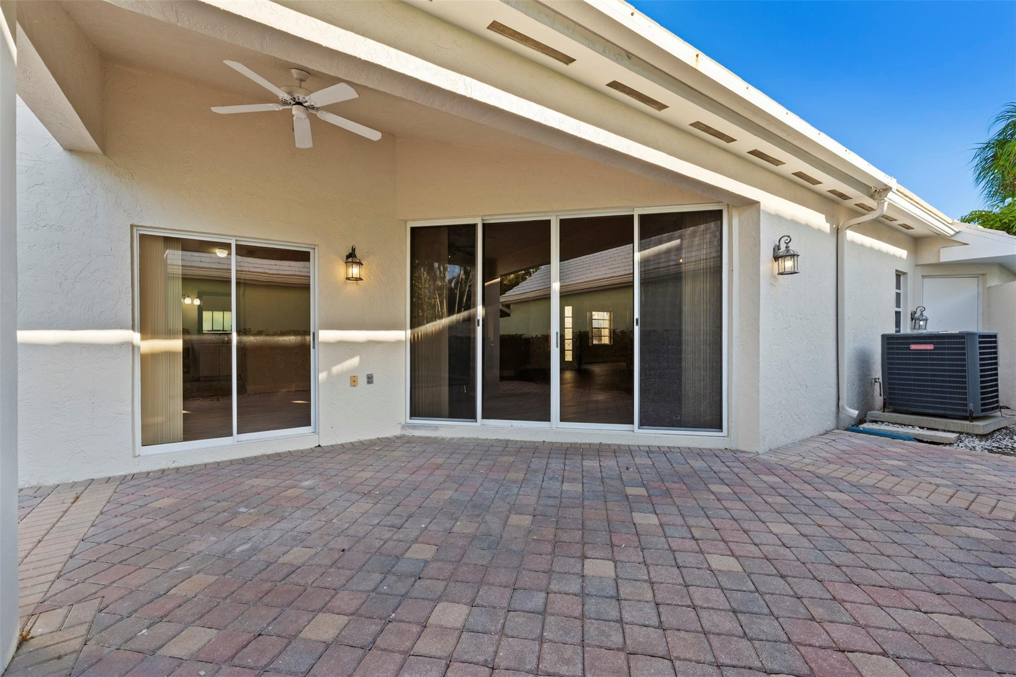 9181 Heathridge, West Palm Beach FL 33411