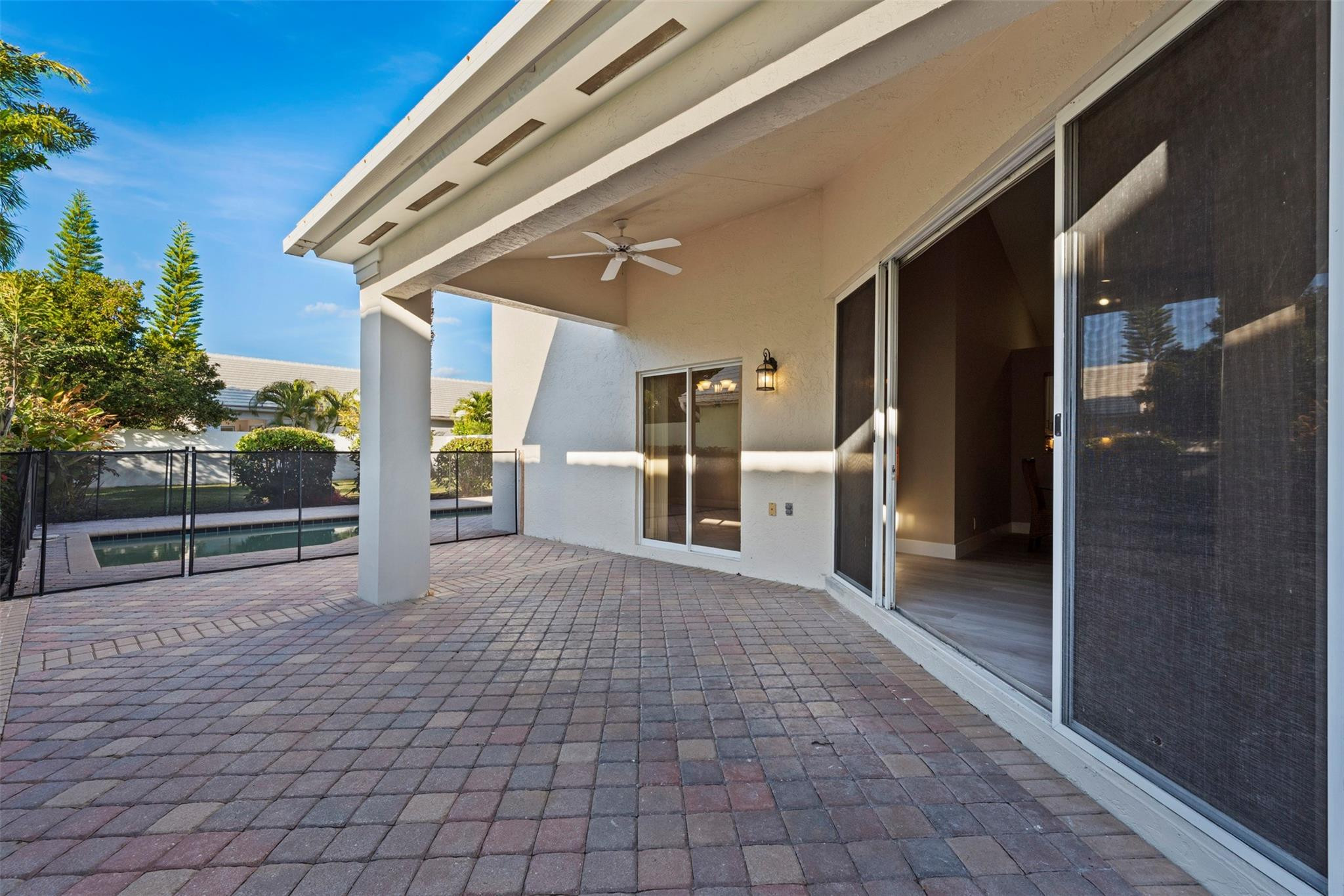 9181 Heathridge, West Palm Beach FL 33411