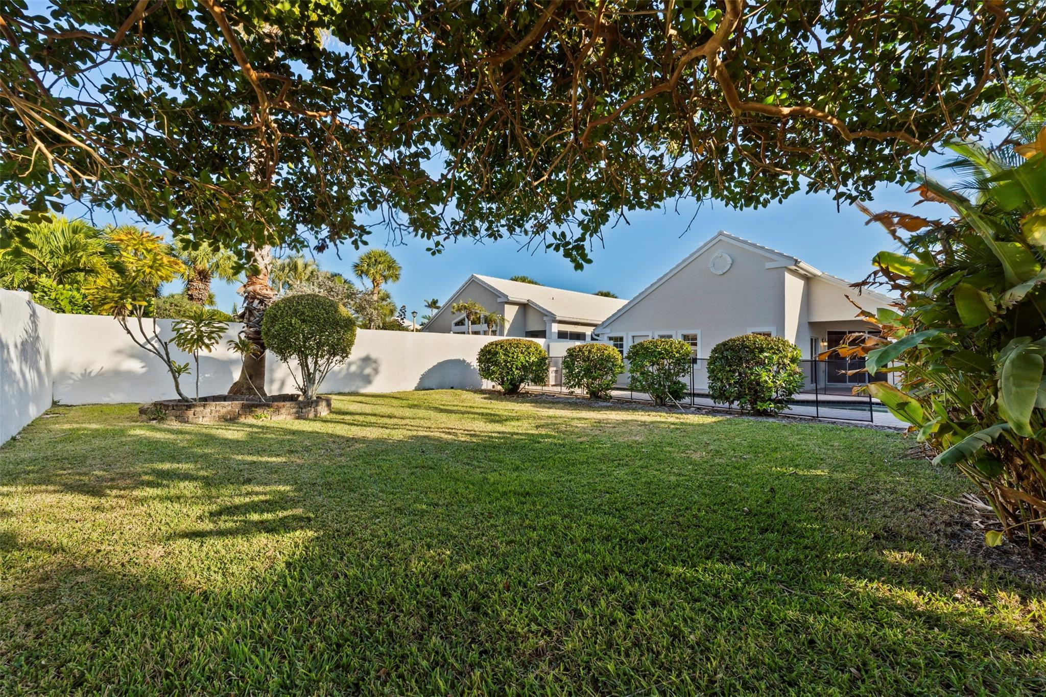 9181 Heathridge, West Palm Beach FL 33411