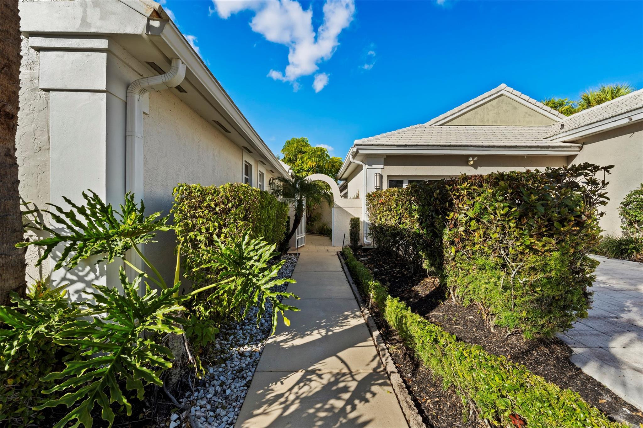 9181 Heathridge, West Palm Beach FL 33411