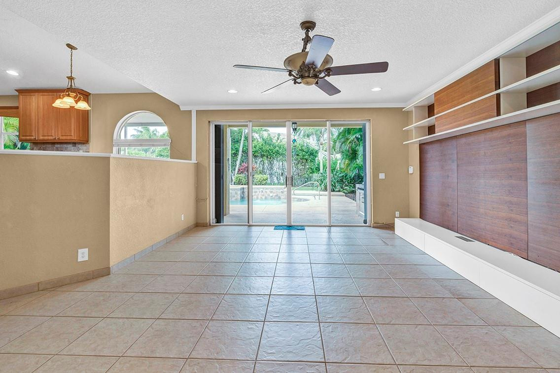 19571 Black Olive, Boca Raton FL 33498